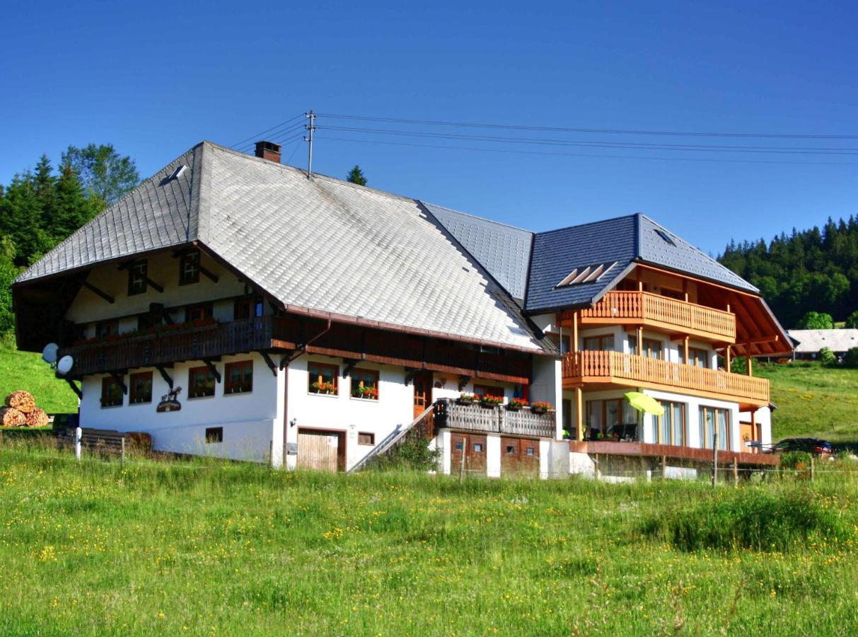 Buerschtehanse-Hof Ibach Exterior photo